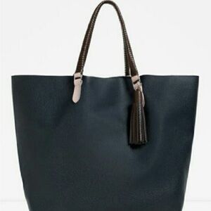 New with Tags Zara Navy Blue Tassle Tote Bag with Pouch Neverfull Style